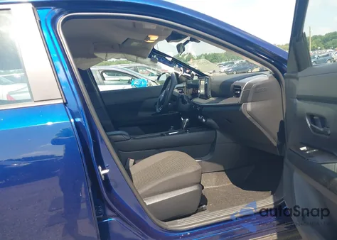 2025 Nissan Kicks S Intelligent Awd z USA, uszkodzony, nr VIN 3N8AP6BB7SL363097